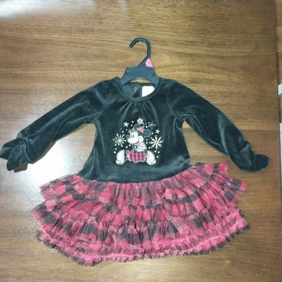 Black and Red Minnie Mouse Christmas Dress - Picture 5 of 11